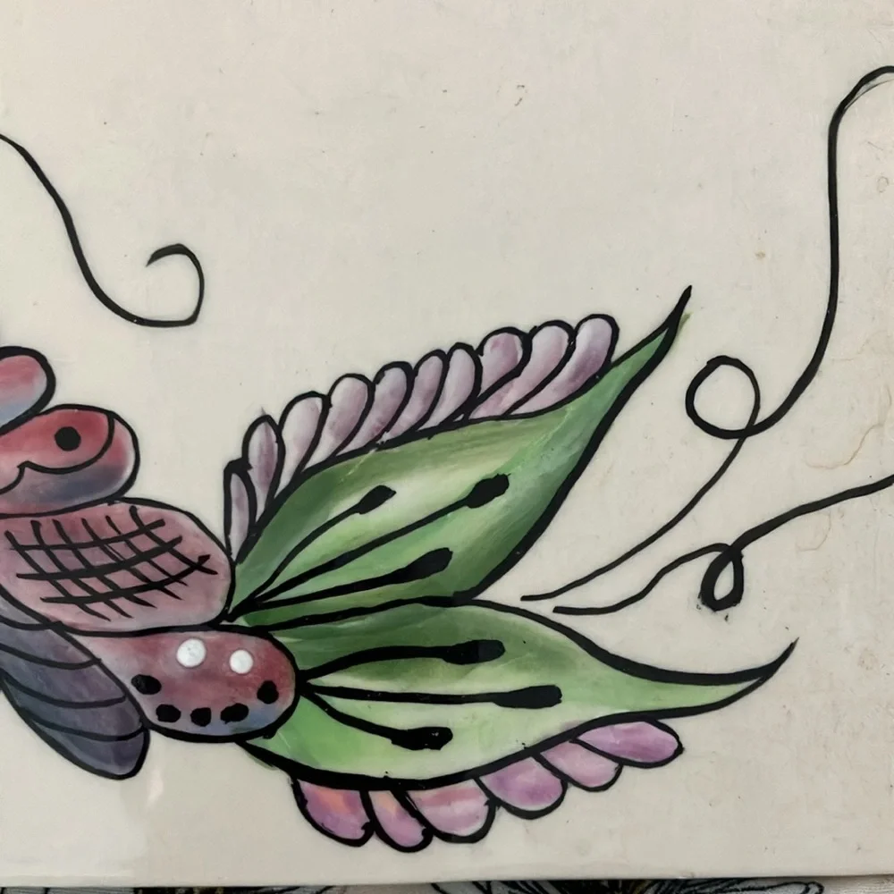 Painted tile - Picture 8 of 8